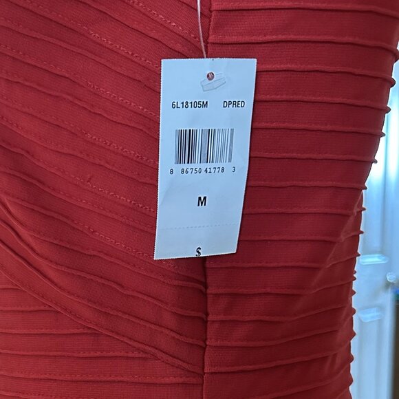 TADASHI SHOJI | NWT Red Sleeveless Pintuck Dress Sz M - Picture 6 of 7